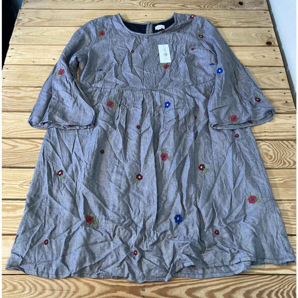 NWT Emberley Mini Plaid Flare Sleeve dress w/ Embroidery Large Black MSRP $49.99